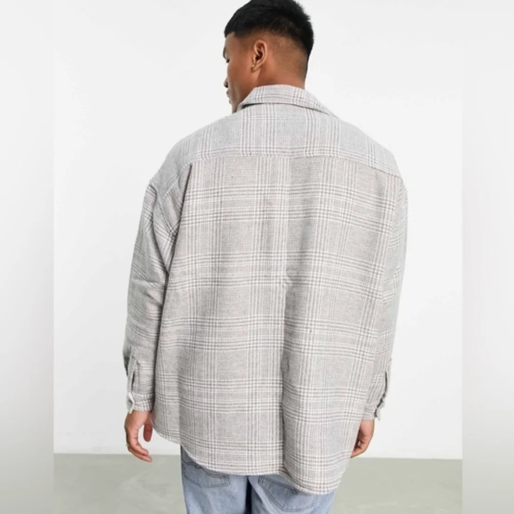 Asos Designs Men's Gray Plaid Oversized Button-down Jacket Size L